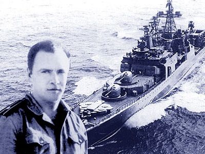 Валерий Саблин и БПК "Сторожевой". Фото: wiki.wargaming.net Валерий Саблин и БПК "Сторожевой". Фото: wiki.wargaming.net